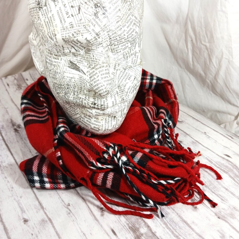 Made in Scotland 100% Cashmere Red Black White Tartan Plaid Rectangle Scarf 68"